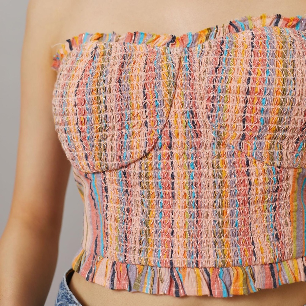 ✨ Anthropologie Rainbow Smocked Top Sz L - Picture 4 of 10